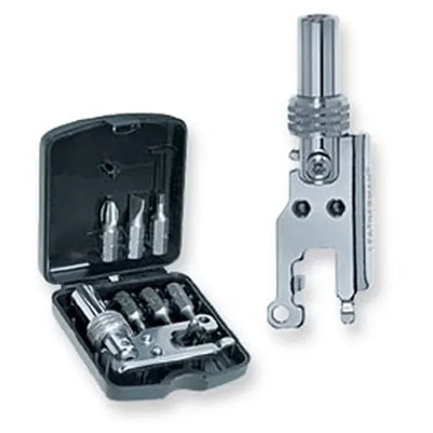 Standard tool adapter 